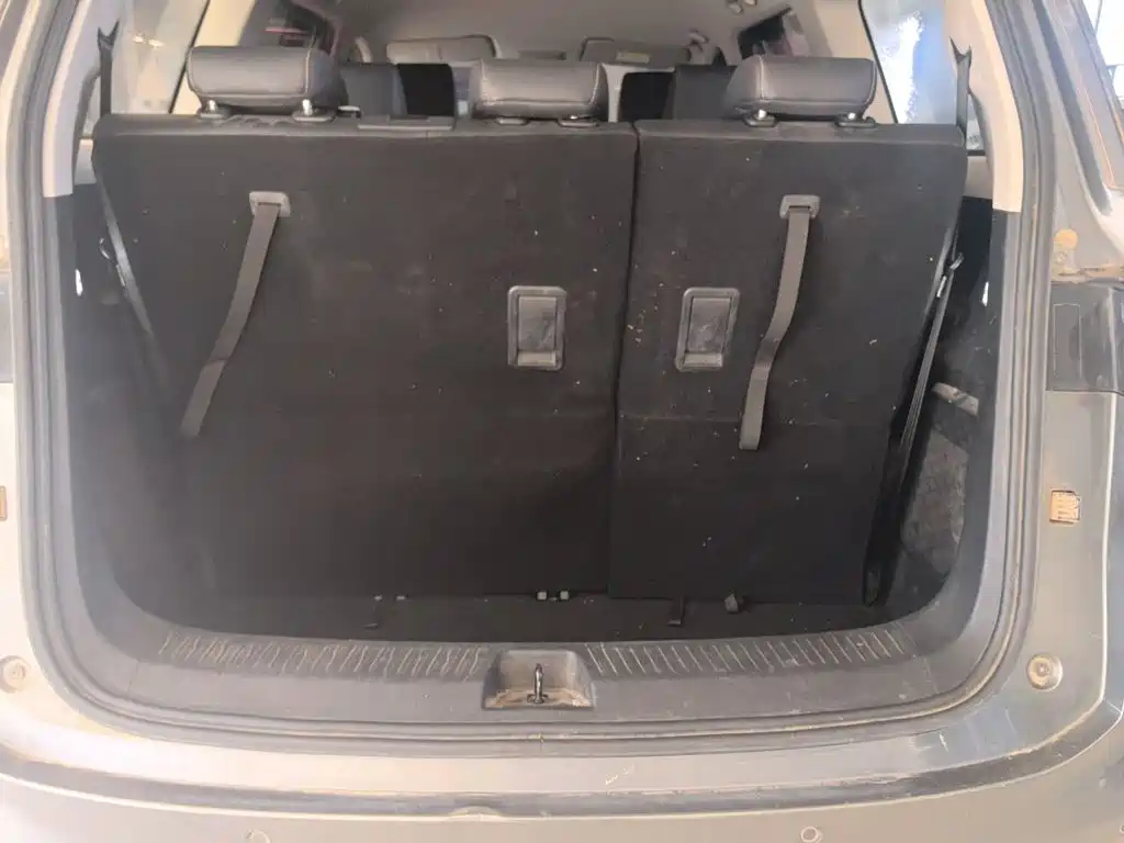 Wuling Jiachen — миниатюра 15