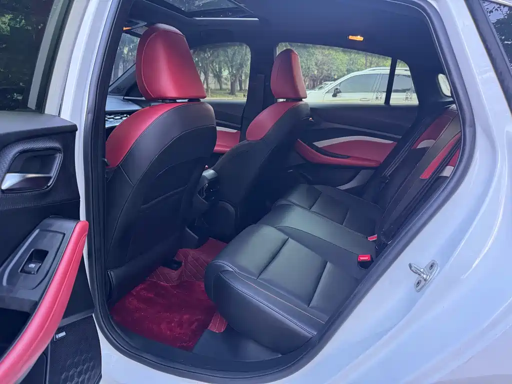 MG MG5 — миниатюра 5