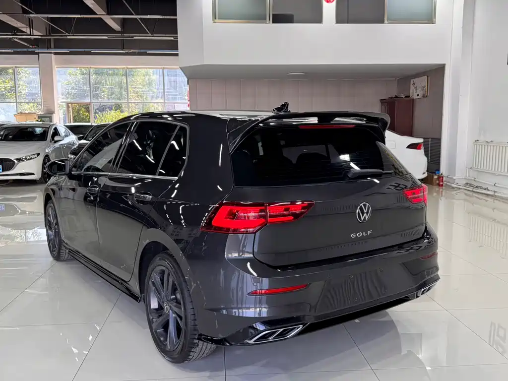 Volkswagen Golf — миниатюра 4