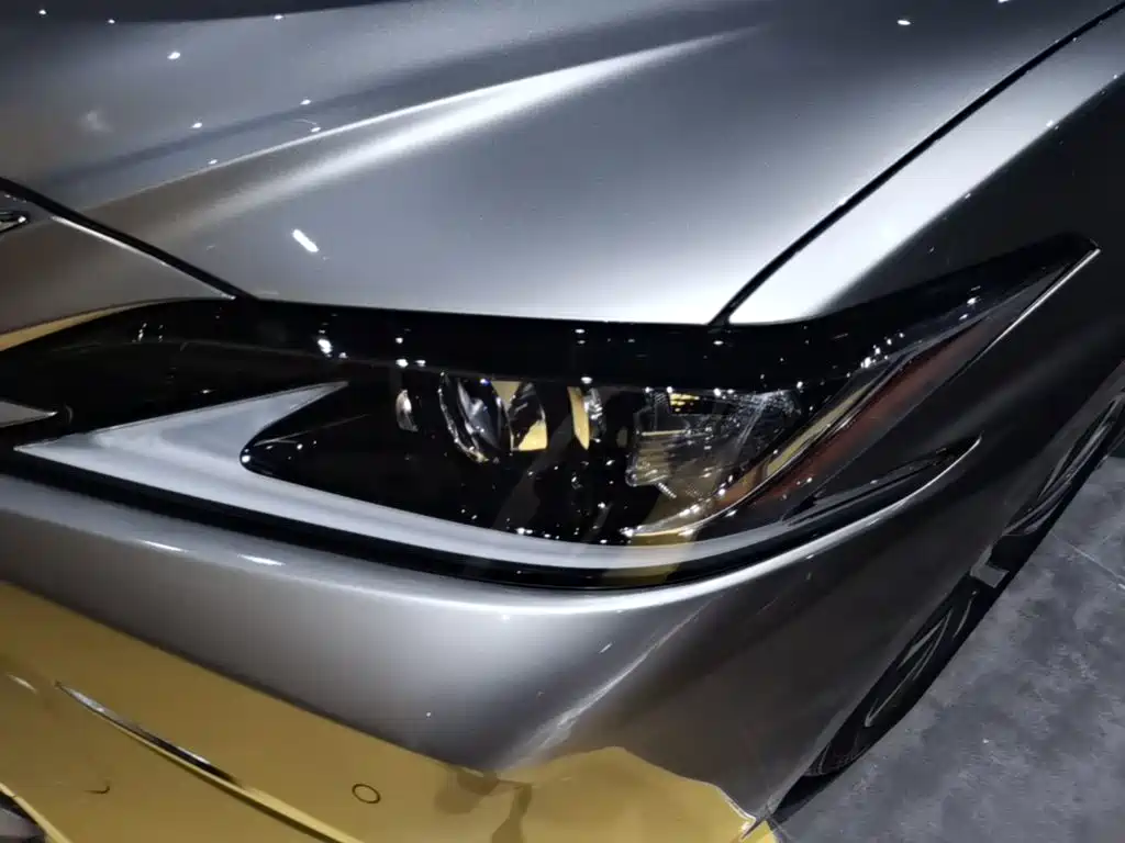 Lexus ES — миниатюра 24