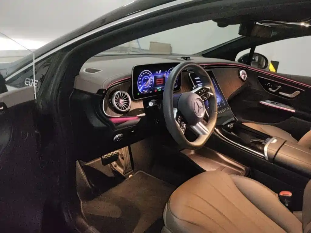 Mercedes-Benz EQE — миниатюра 8