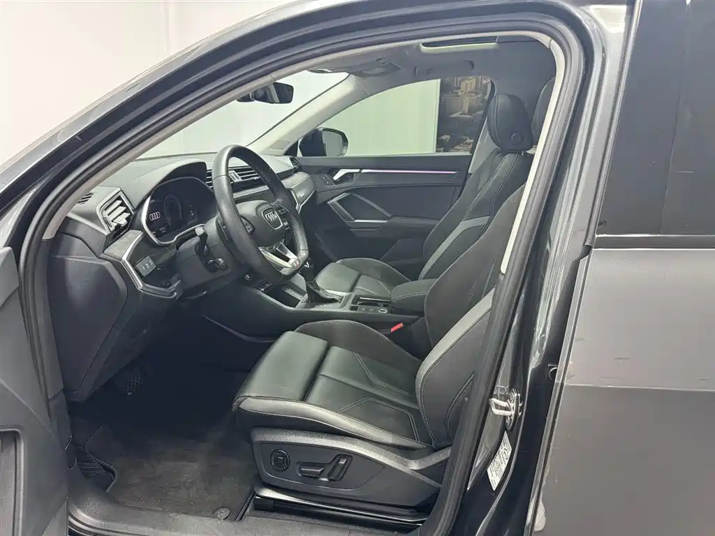 Audi Q3 Sportback — миниатюра 11