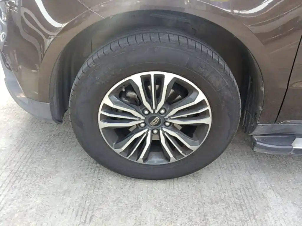 Geely Vision X6 — миниатюра 23