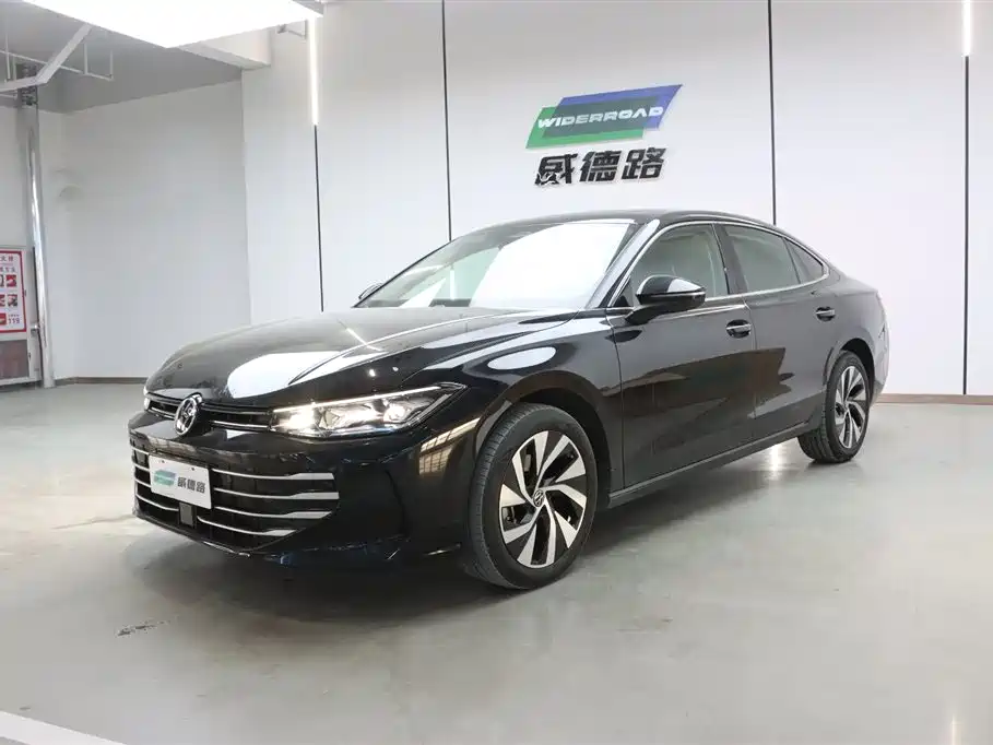 Volkswagen Passat 2025
