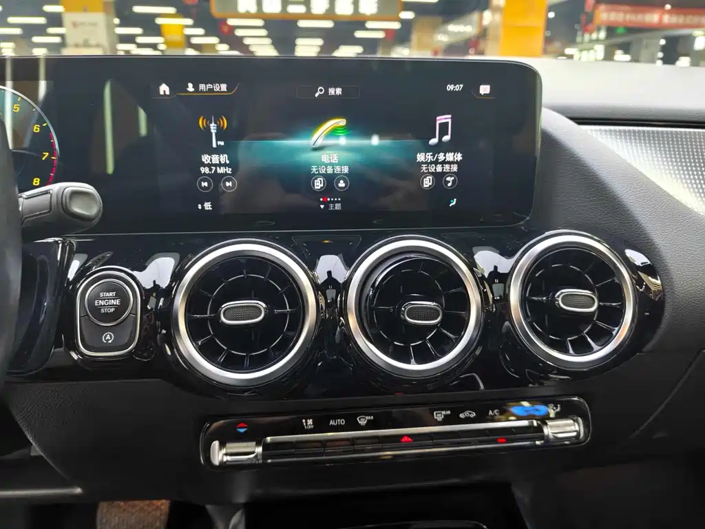 Mercedes-Benz B-Class — миниатюра 6