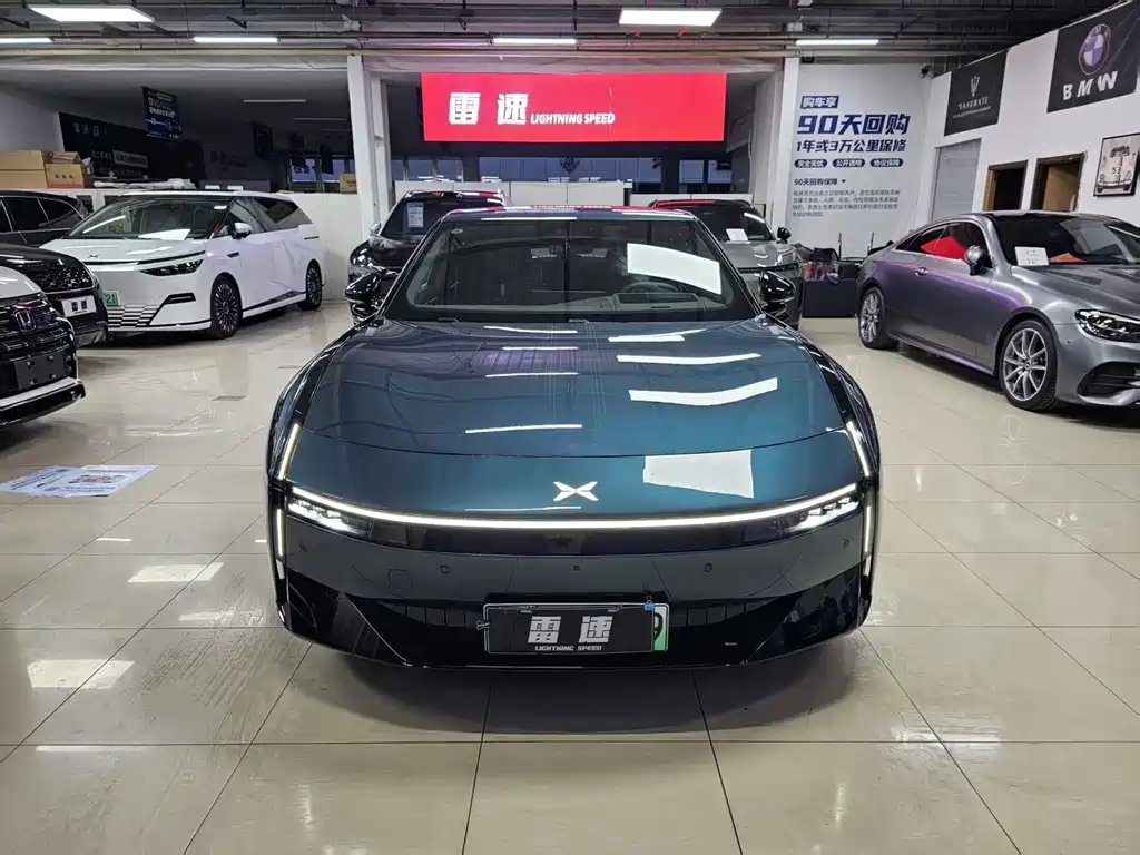XPeng P7 — миниатюра 2
