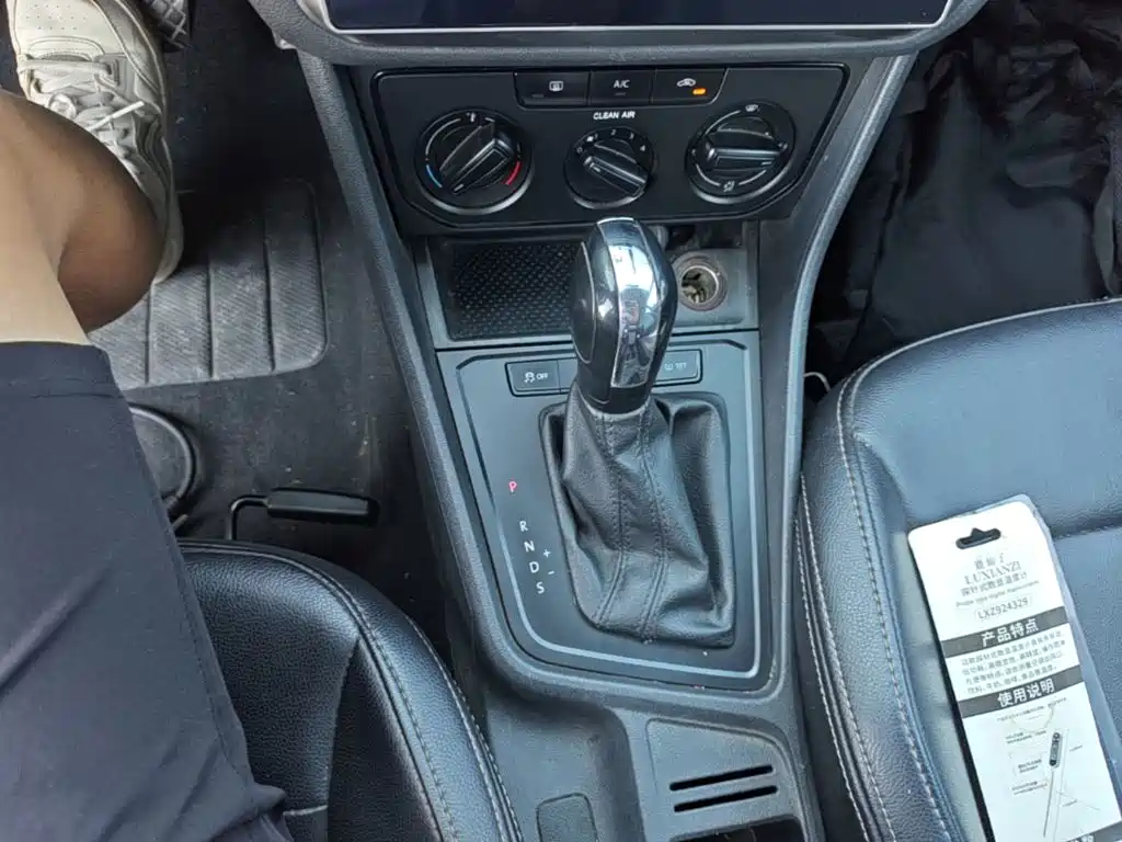 Volkswagen Lavida — миниатюра 14