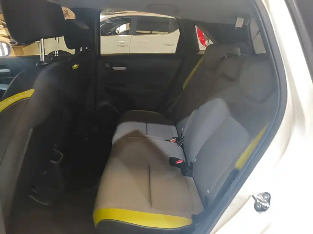 Honda Fit — миниатюра 17