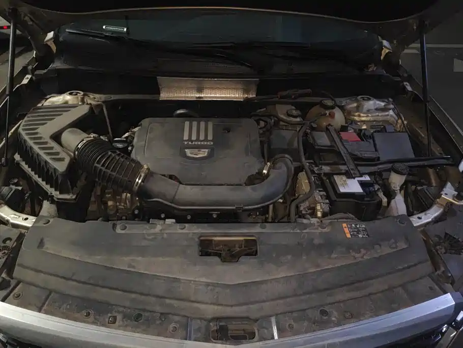Cadillac XT6 — миниатюра 10