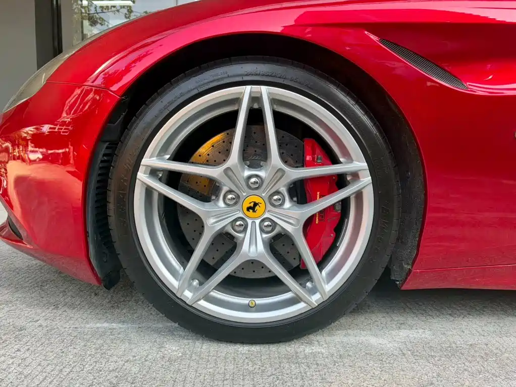 Ferrari California T — миниатюра 9