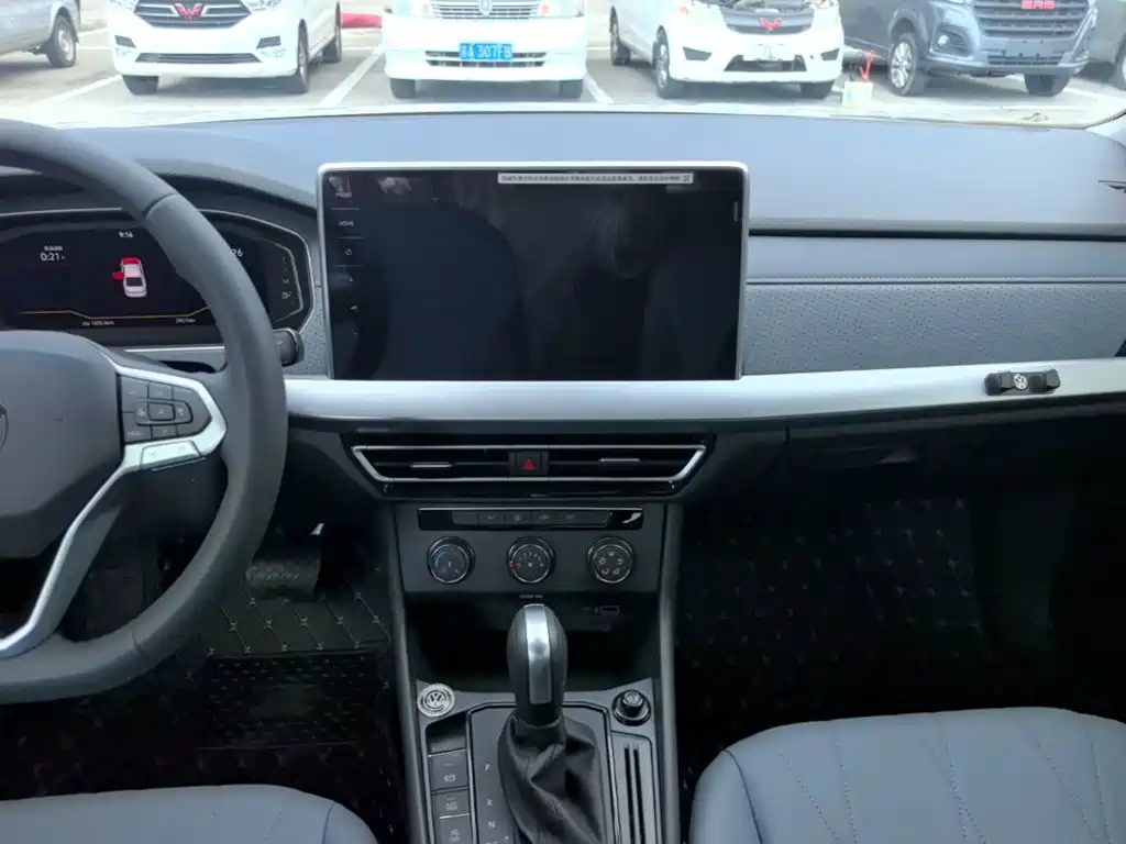 Volkswagen Lavida — миниатюра 13
