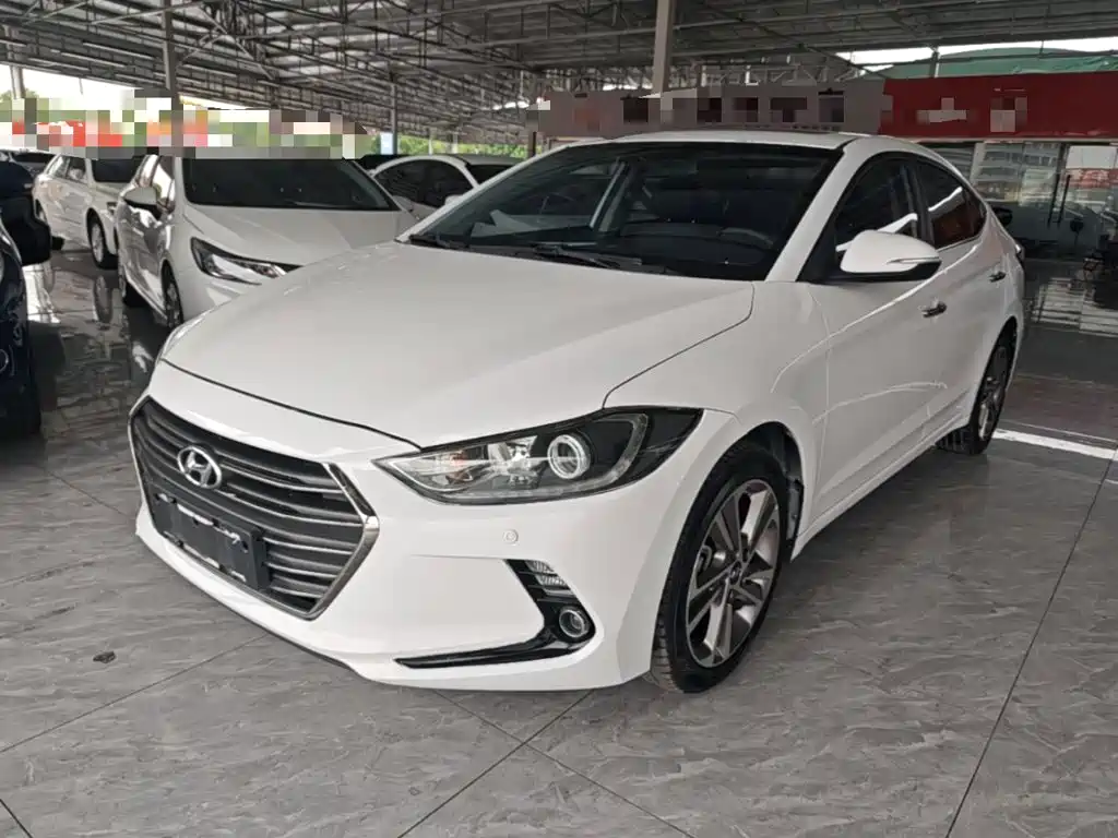 Hyundai Elantra — миниатюра 2