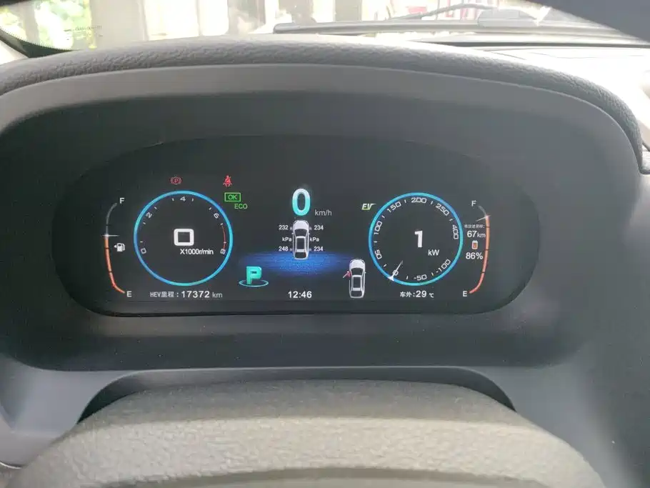 BYD Tang New Energy — миниатюра 14