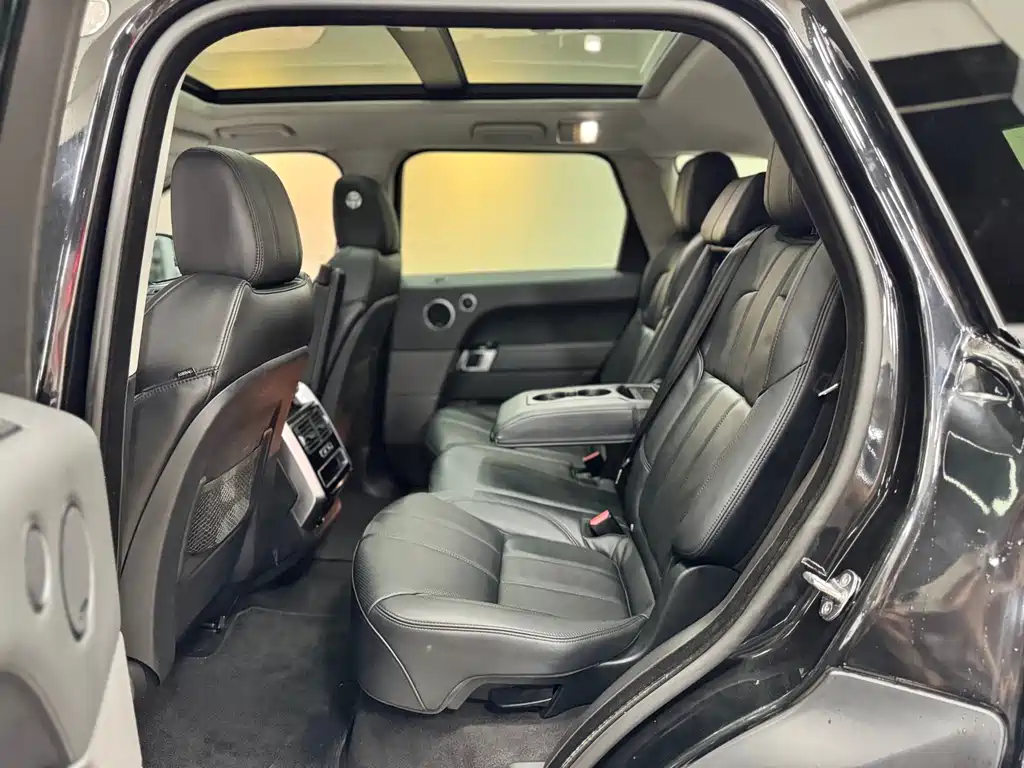 Land Rover Sport — миниатюра 18