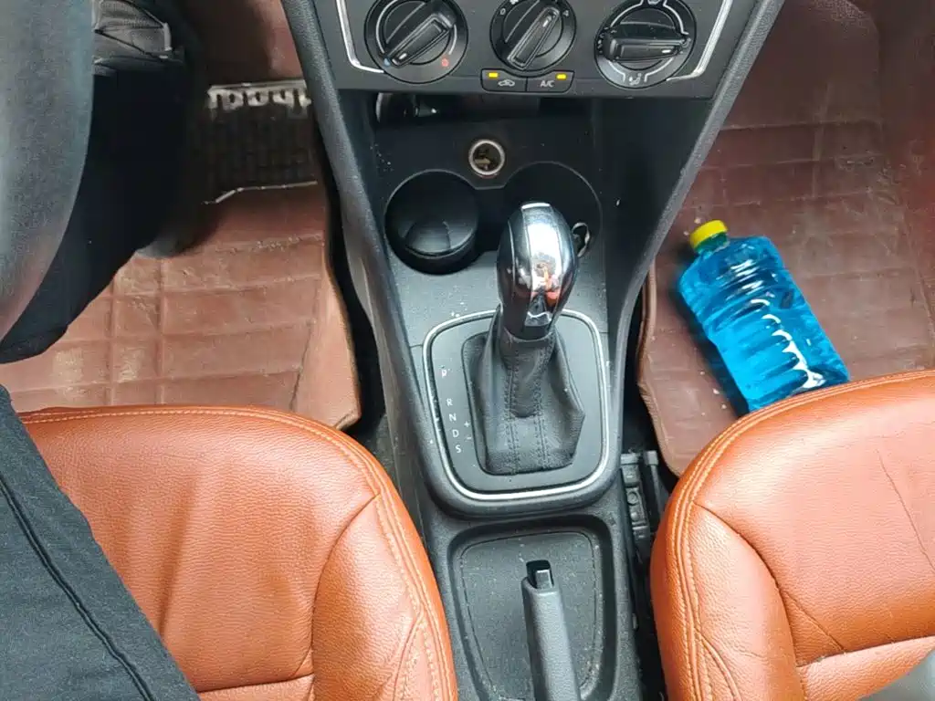 Volkswagen Polo — миниатюра 14