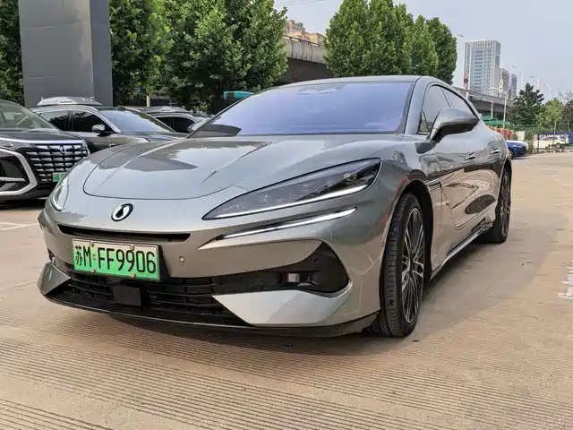 2024 Denza Z9