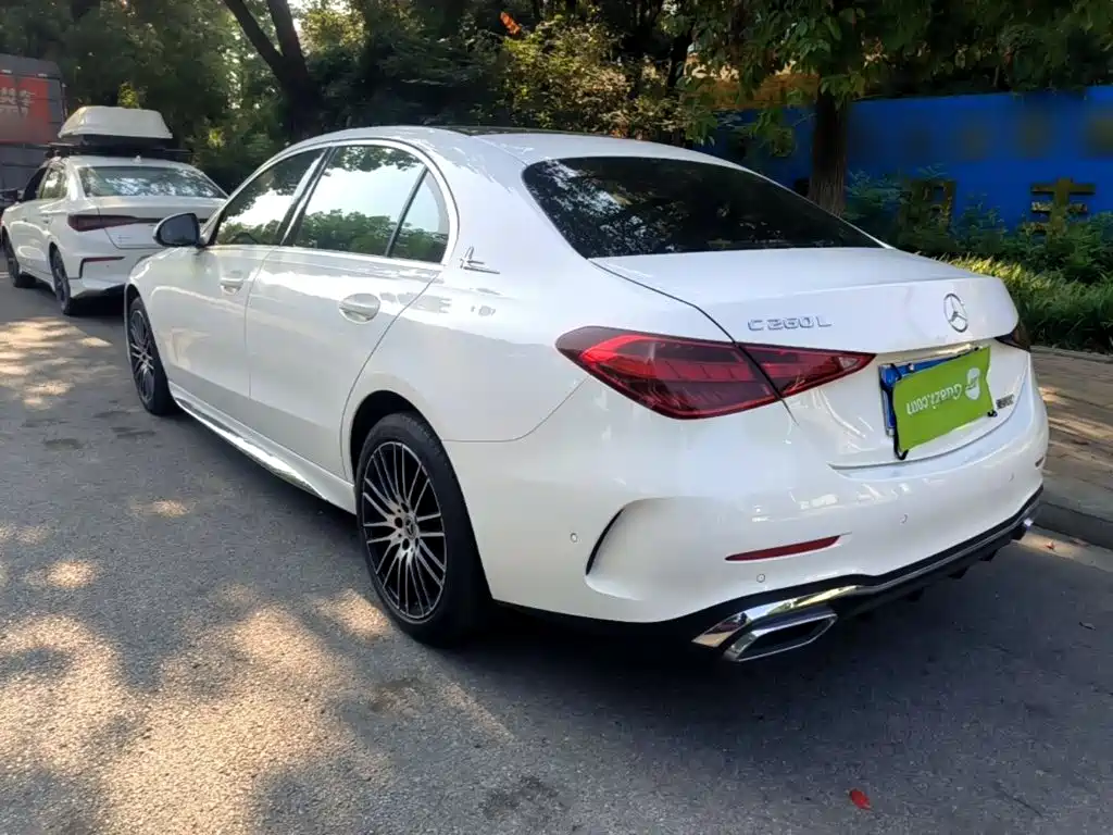 Mercedes-Benz C-Class — миниатюра 5