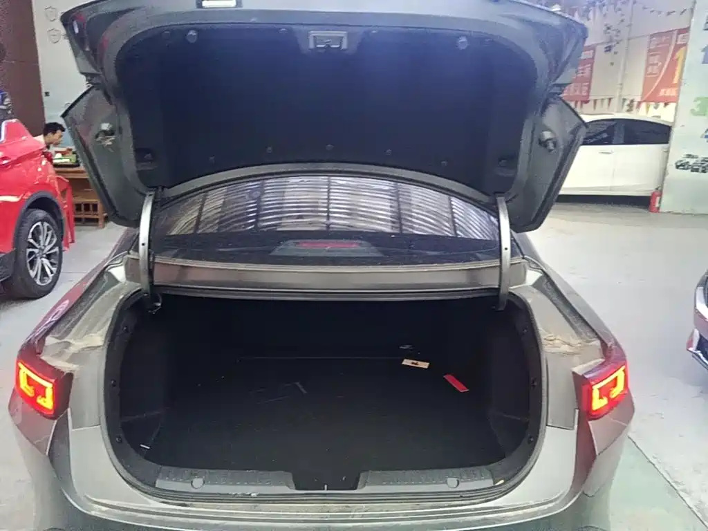 Changan Eado — миниатюра 15