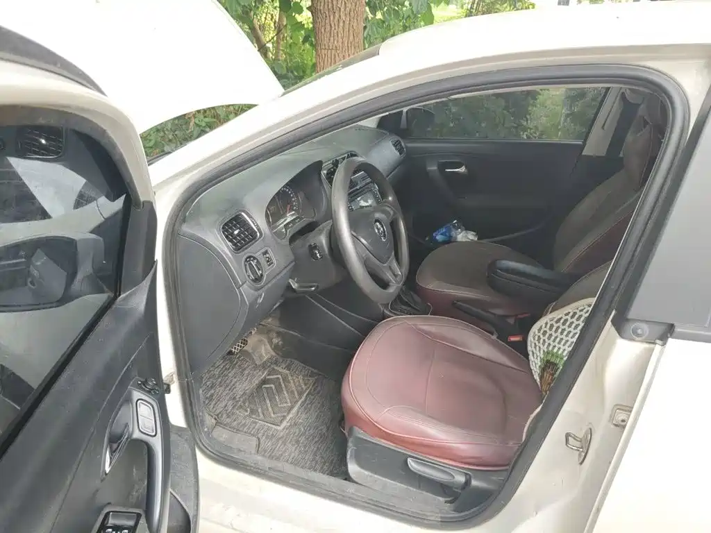 Volkswagen Polo — миниатюра 14