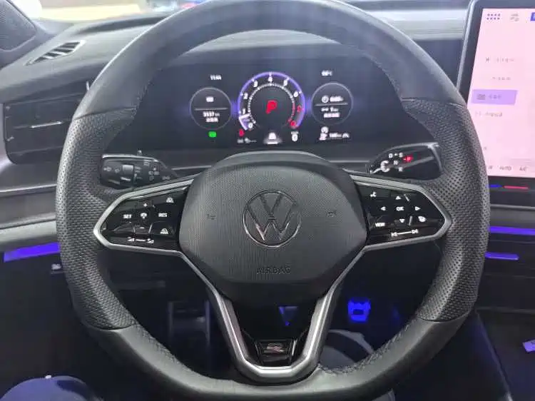 Volkswagen Tayron 2025 L 380TSI Luxury Easy