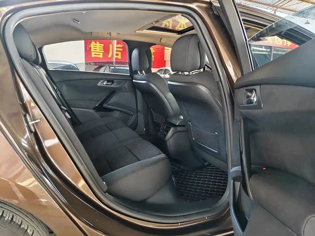 Peugeot 508 1.6THP Auto Supreme Comfort Edition, фото 8