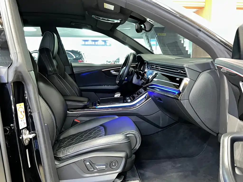 Audi Q8 2019 55 TFSI Premium