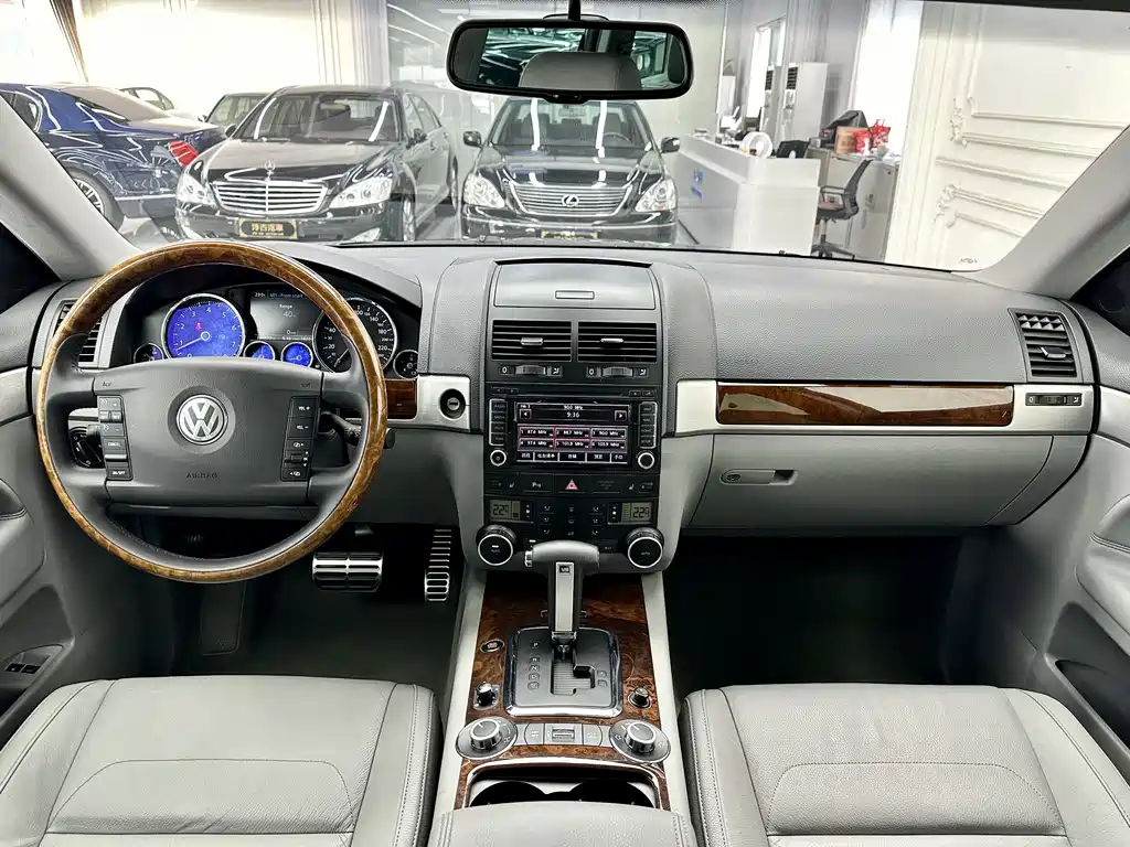 Volkswagen Touareg — миниатюра 9