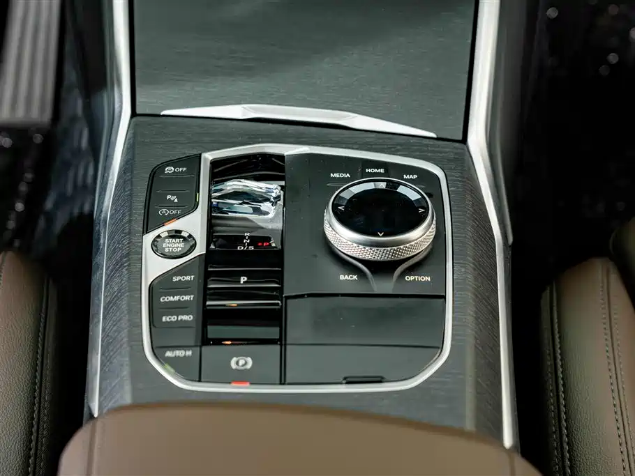 BMW 3 Series — миниатюра 14
