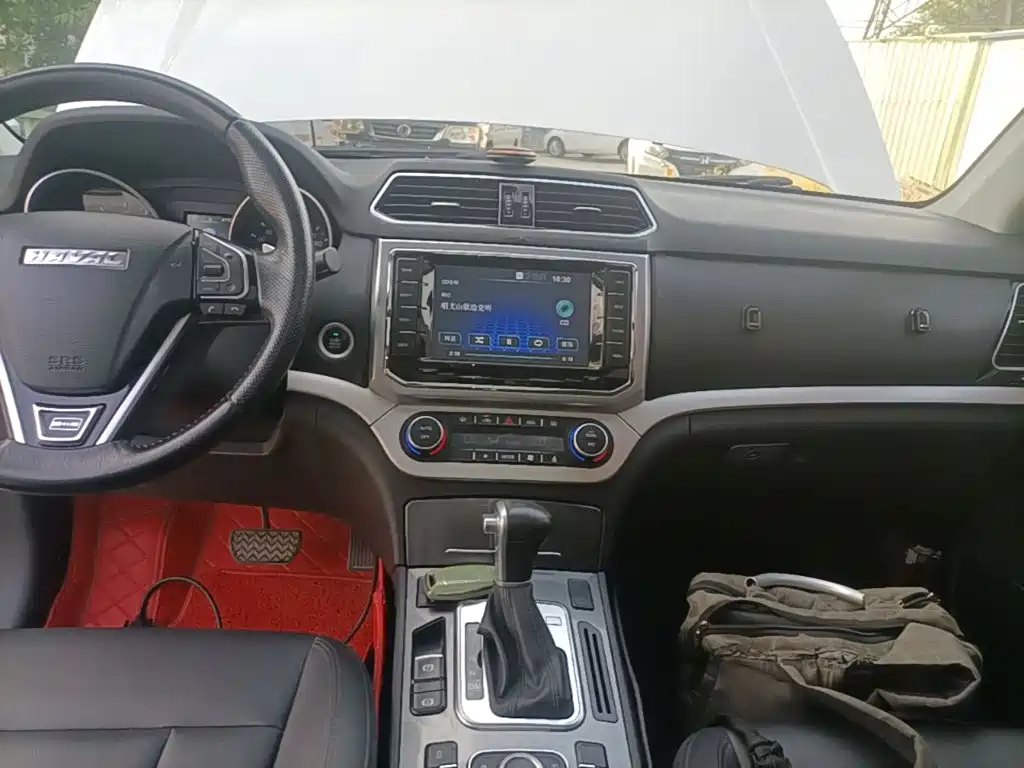 Haval H6 Coupe — миниатюра 13