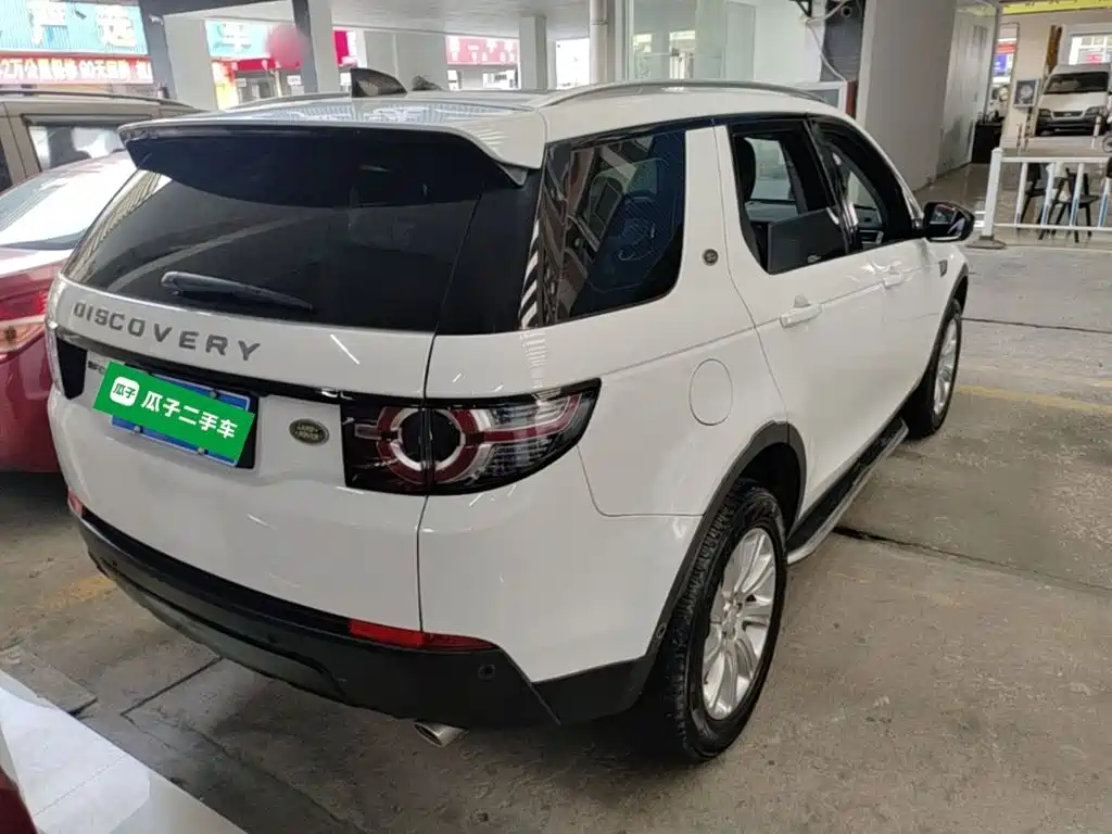 Land Rover Discovery Sport — миниатюра 7
