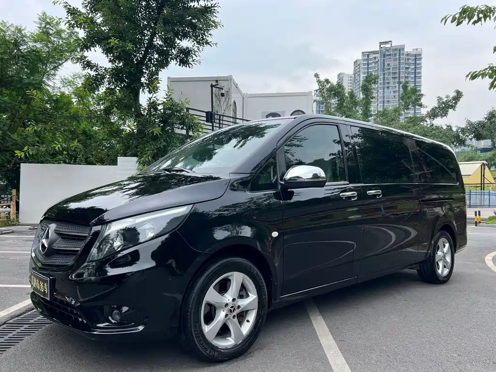 MERCEDES-BENZ VITO