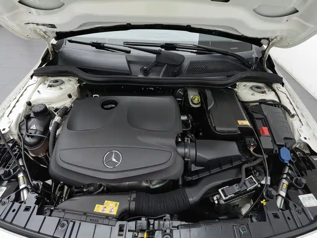 Mercedes-Benz GLA — миниатюра 6
