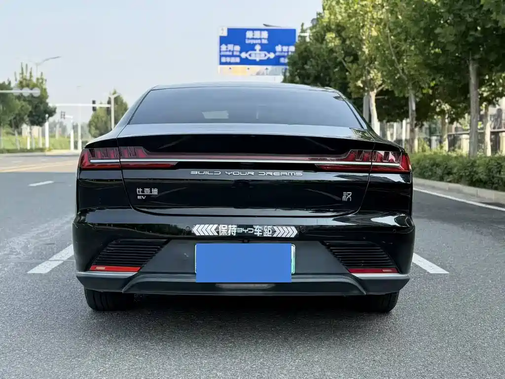 BYD Han — миниатюра 8