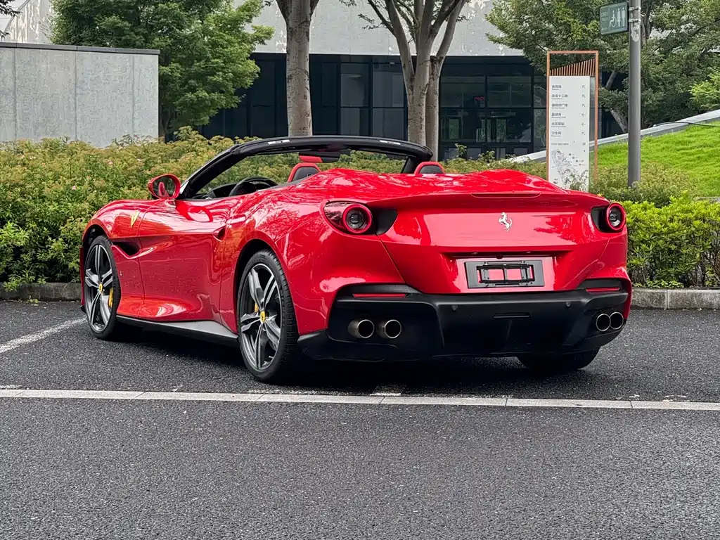 Ferrari Portofino — миниатюра 7