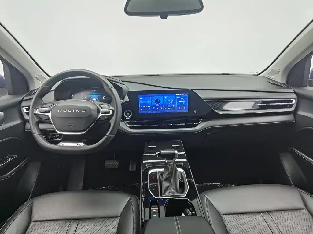 Wuling Victory — миниатюра 5