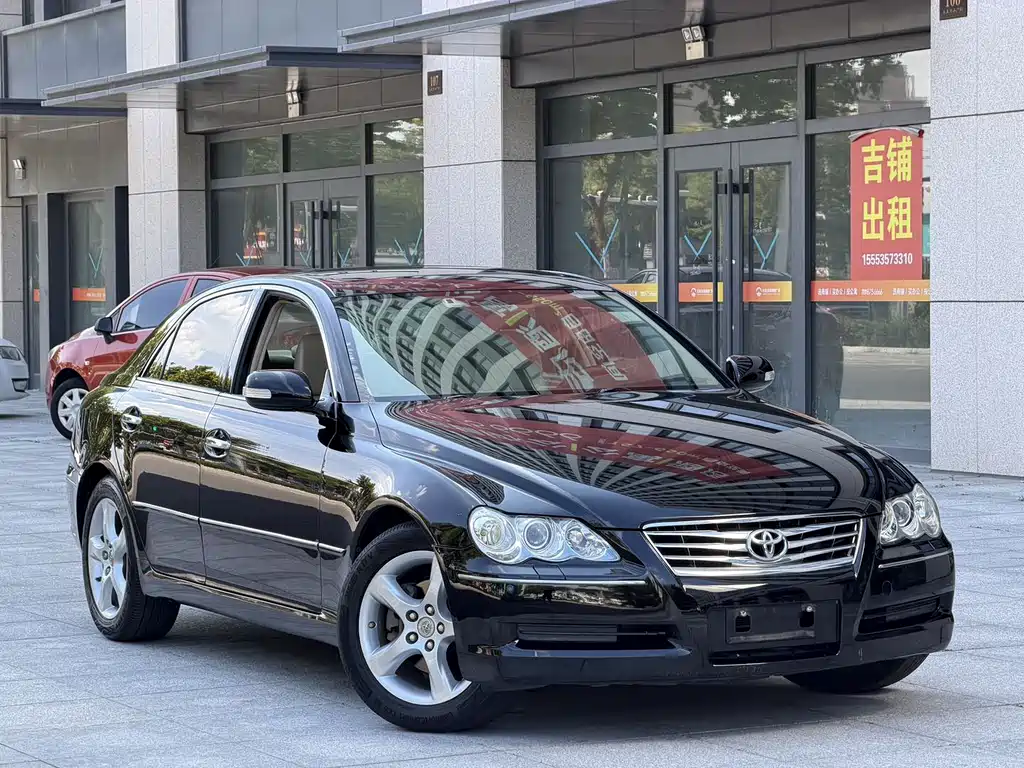 Toyota Reiz — миниатюра 3
