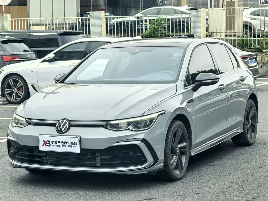 Volkswagen Golf 2023