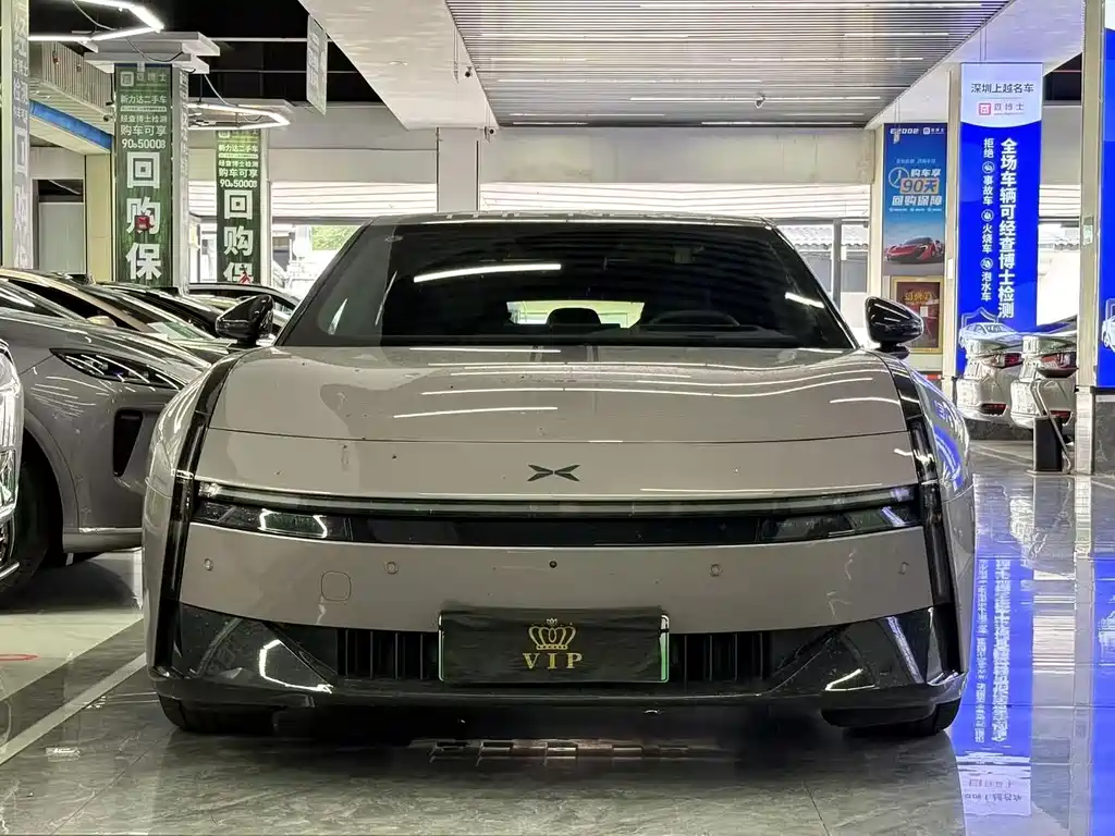 XPeng P7 — миниатюра 2