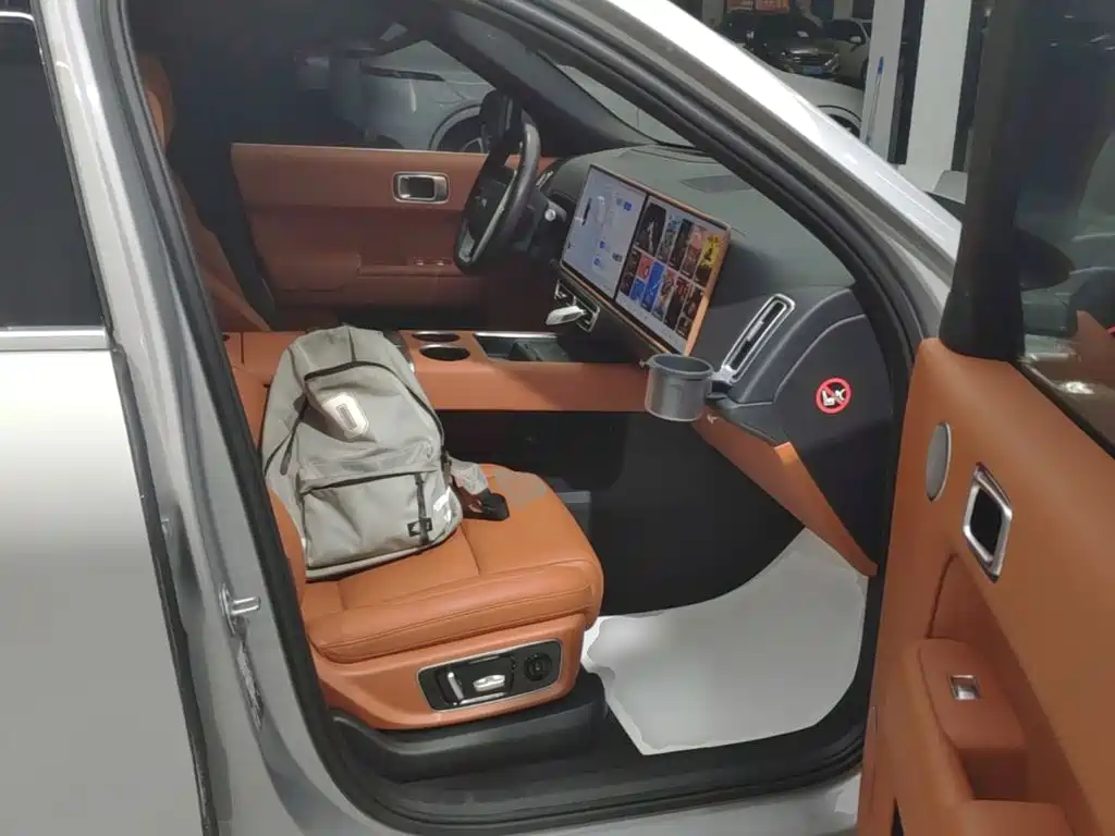 Li Auto Li L9 — миниатюра 25