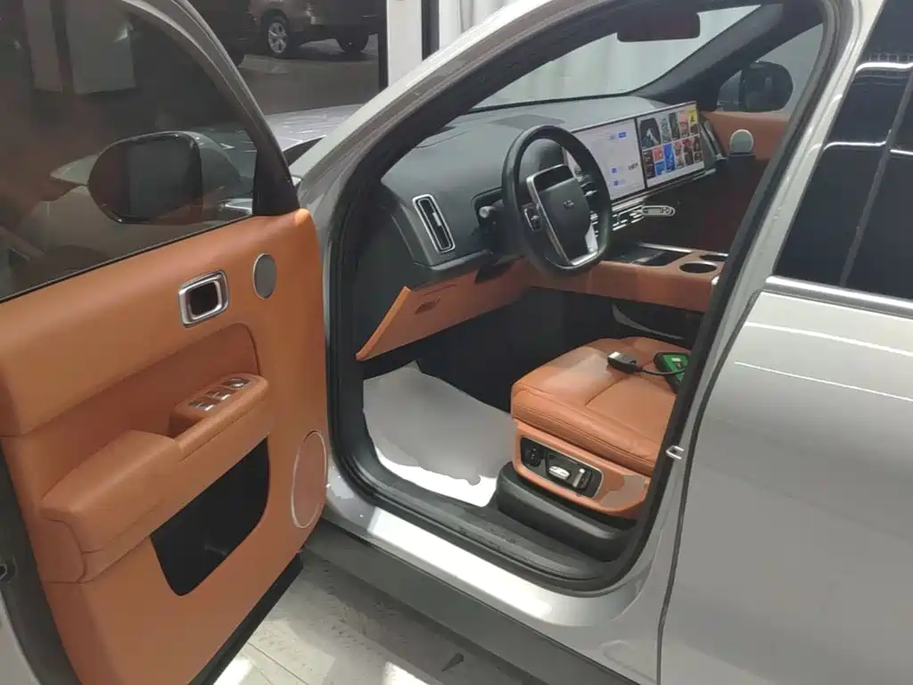 Li Auto Li L9 — миниатюра 16