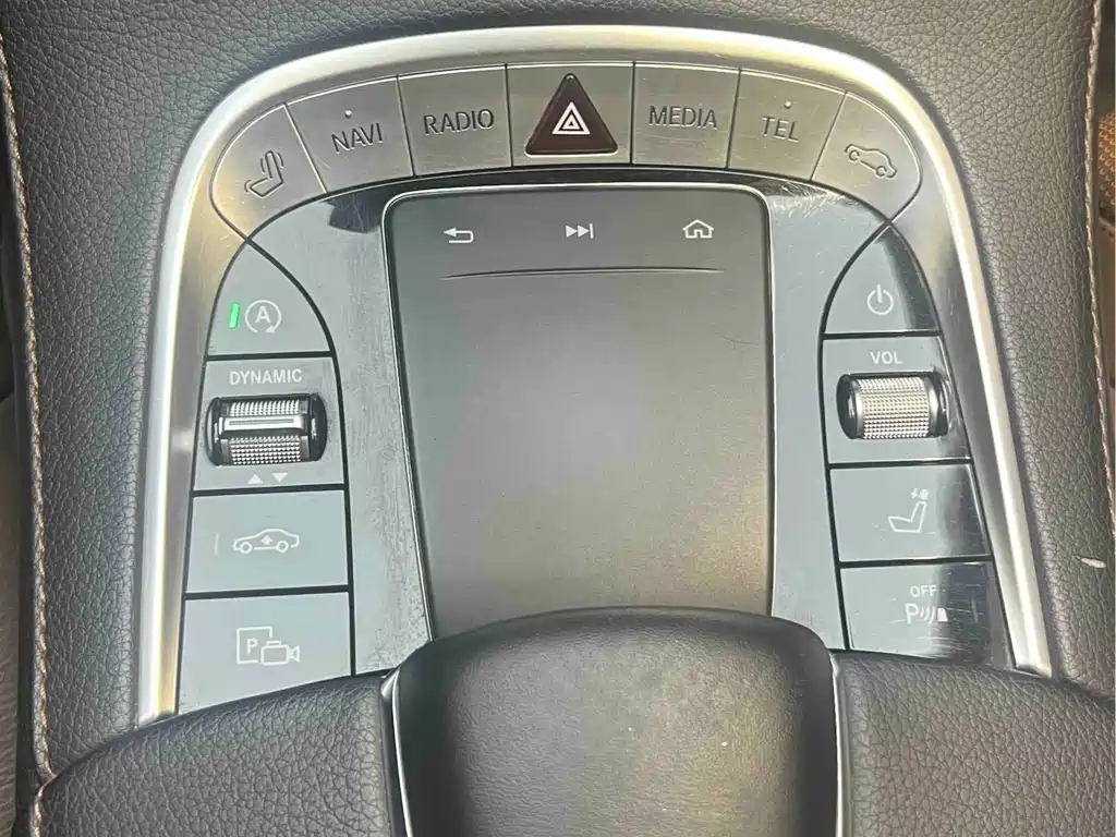 Mercedes-Benz S-Class — миниатюра 28
