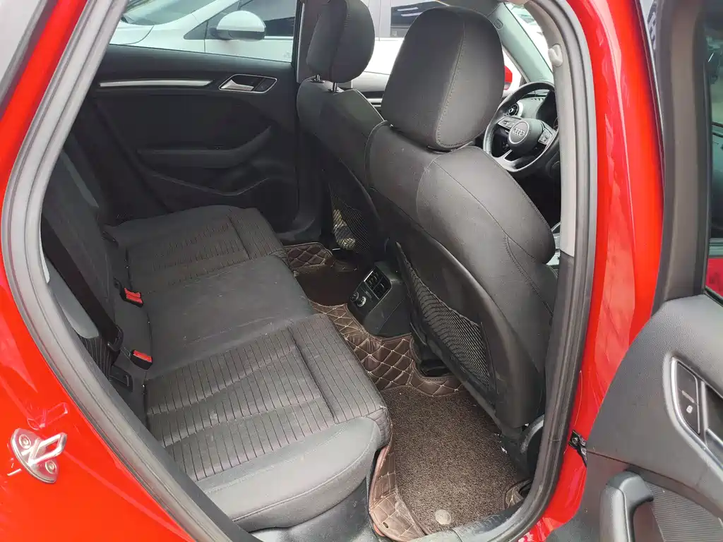 Audi A3 2019 Sportback 35 TFSI Sport VI