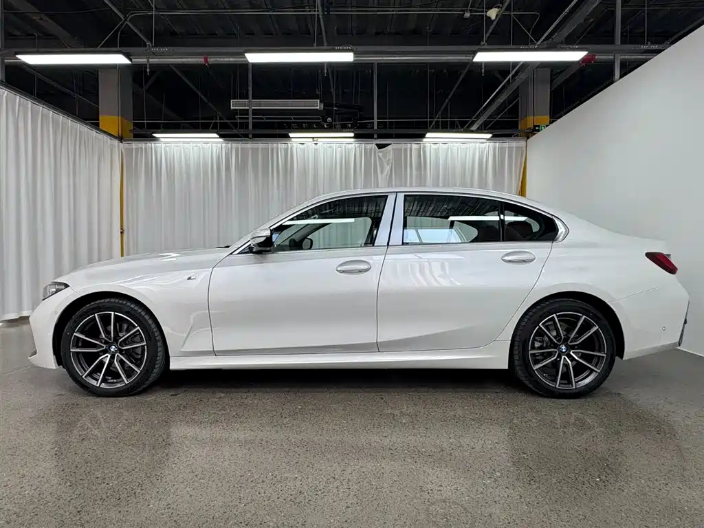 BMW 3 Series 3 2026 325Li M Sport