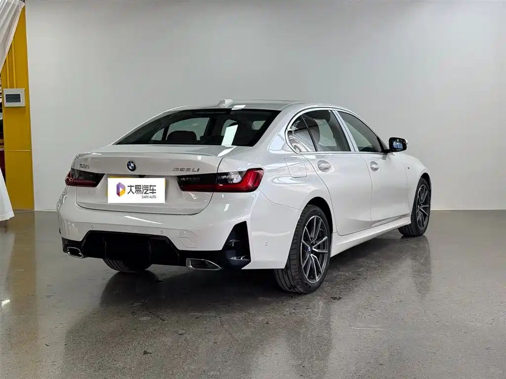 BMW 3 Series 3 2026 325Li M Sport