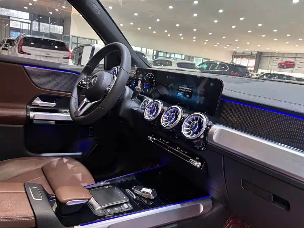 Mercedes-Benz GLB 2022 GLB 220