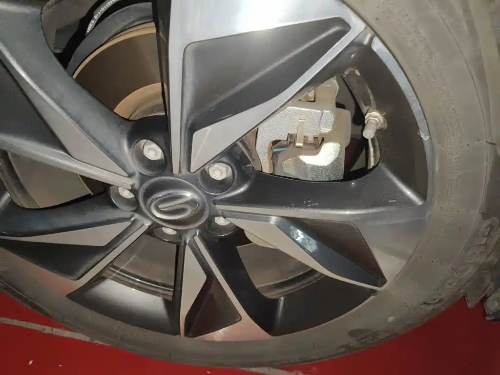 GAC Motor Trumpchi M6 — миниатюра 24