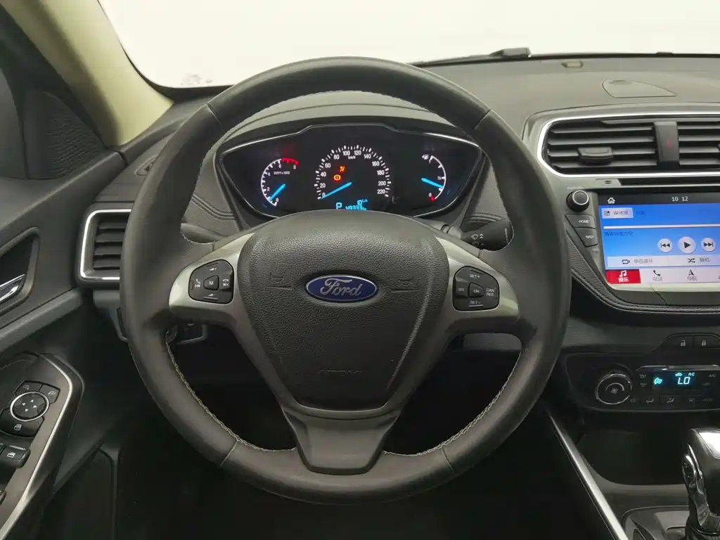 Ford Escort — миниатюра 11