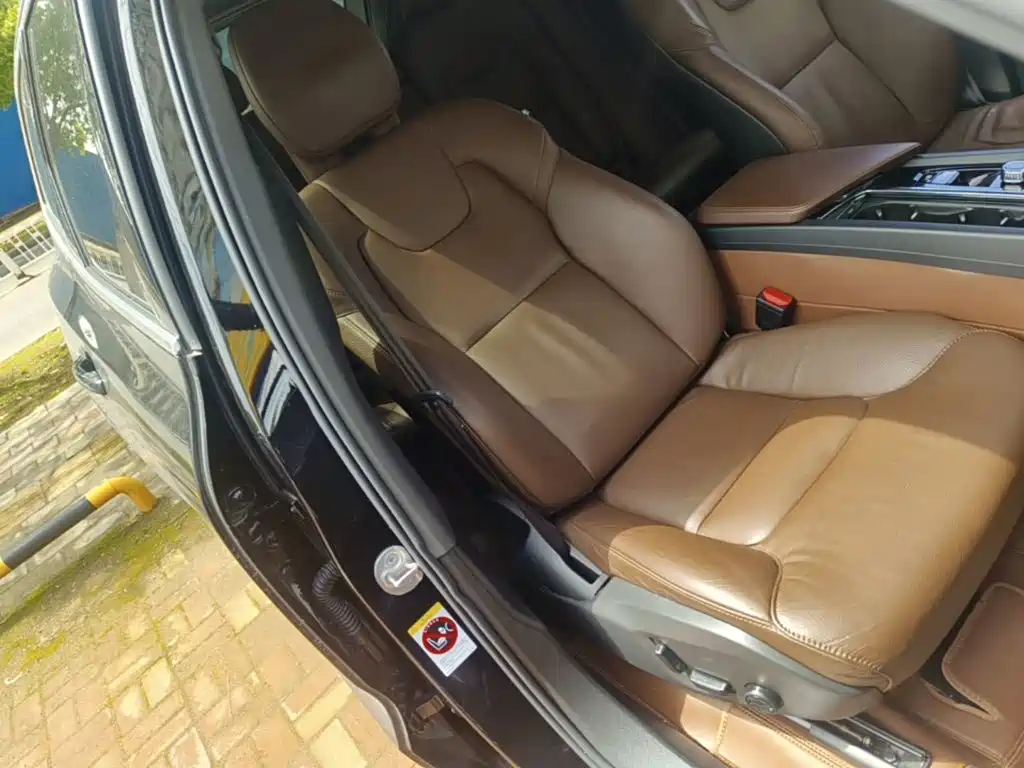 Volvo XC60 — миниатюра 20