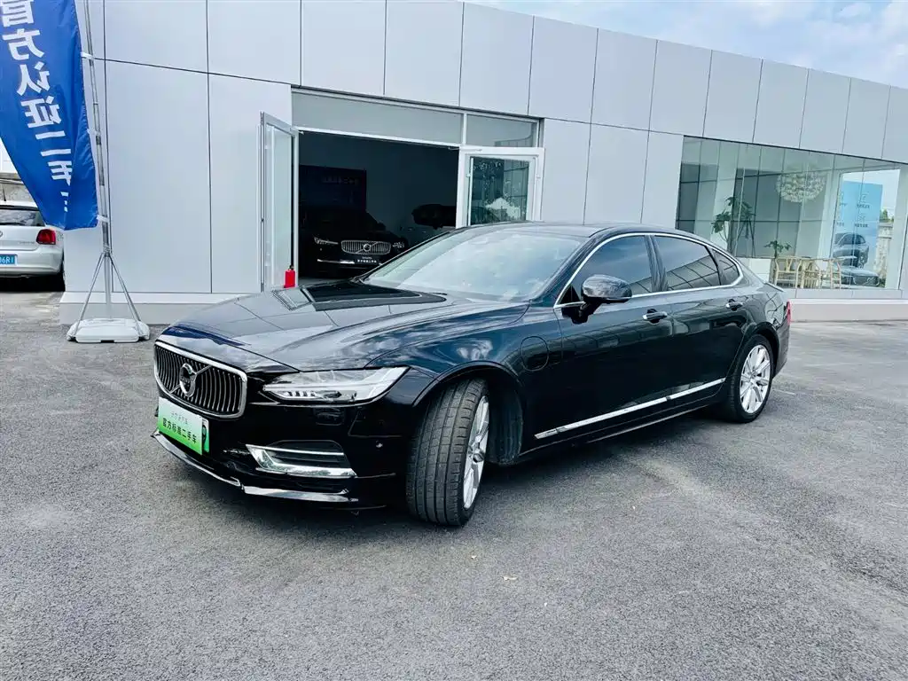 沃尔沃S90新能源 2019款 T8 E驱混动 智雅版 国V