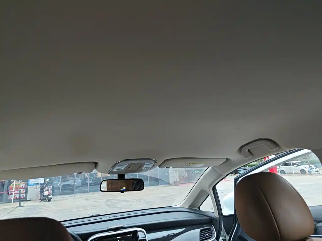 BYD Song MAX MAX 2018 1.5T AT Luxury 6 мест
